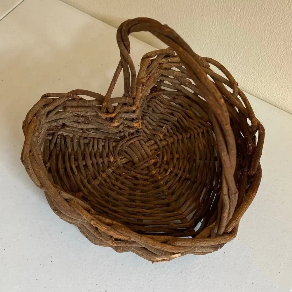 Vintage Rustic Heart Shaped Twig Wicker Basket Romantic Love Cottagecore Granny